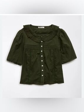 American Eagle collared pintuck blouse!